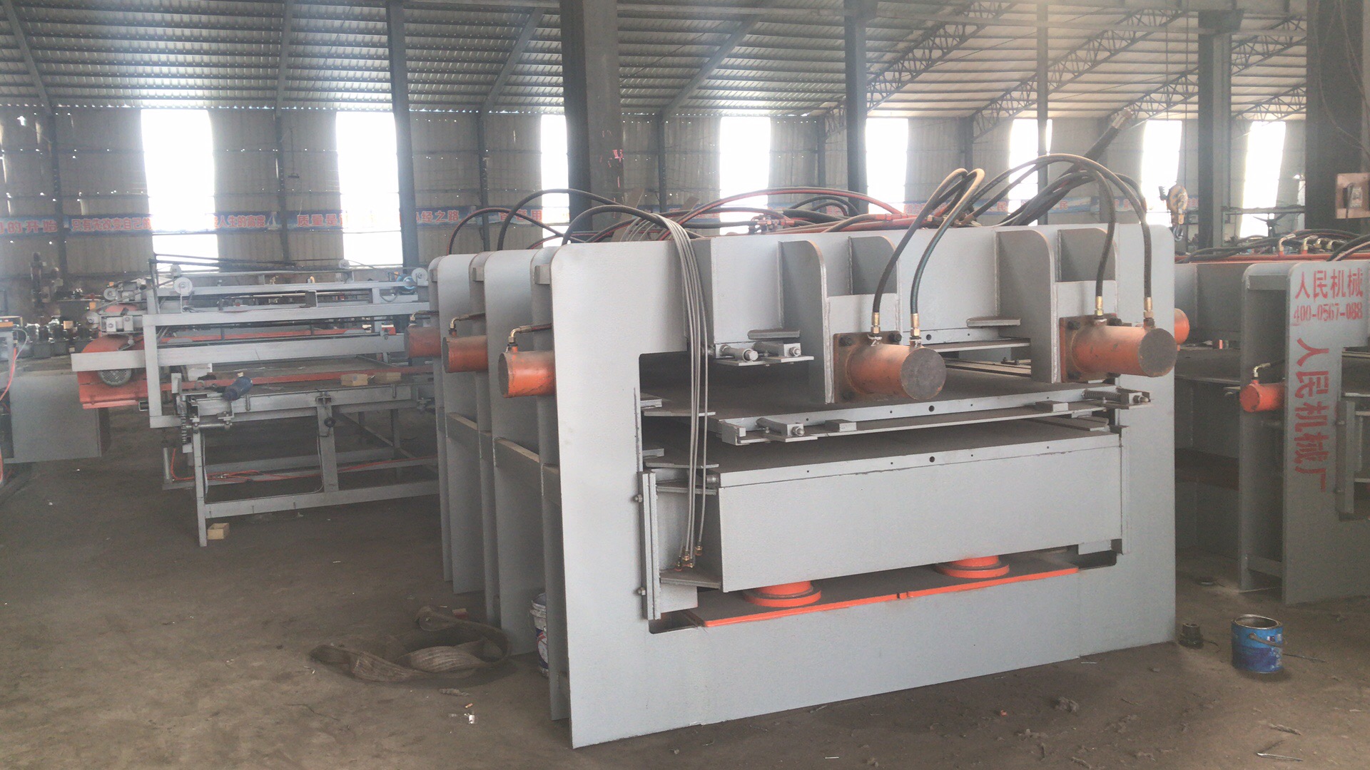 青青草操逼视频